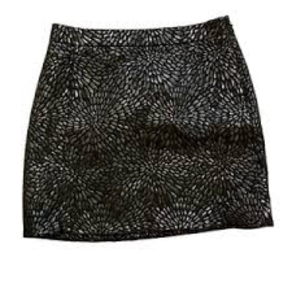 LOFT Black Textured A-Line Skirt - Picture 5 of 8